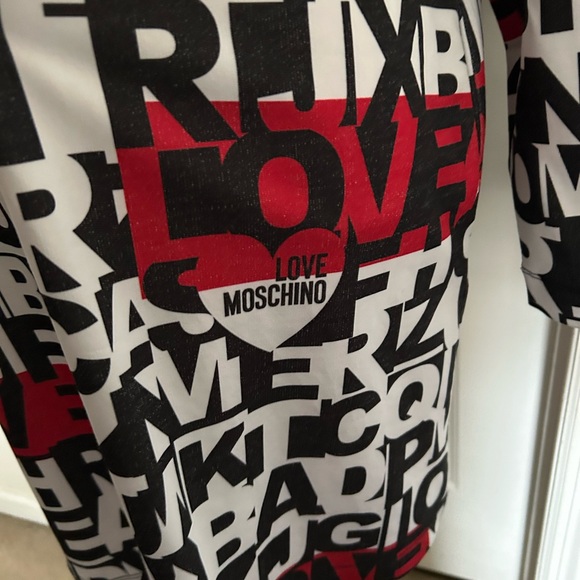 Love Moschino Alphabet Logo Print Hooded Long Sleeves Art To Wear Shirt Dress - Picture 9 of 15